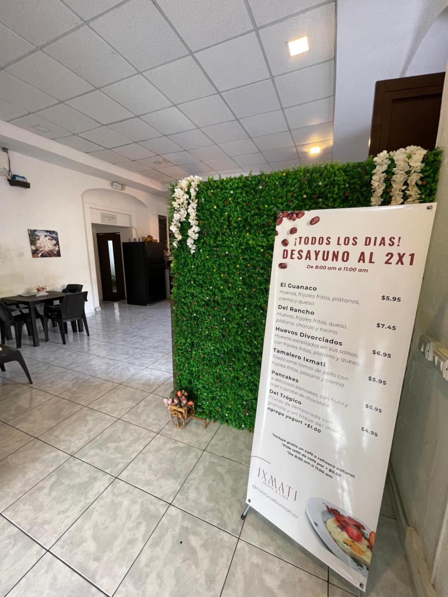 Hotel Y Cafe Ixmati Suchitoto 外观 照片
