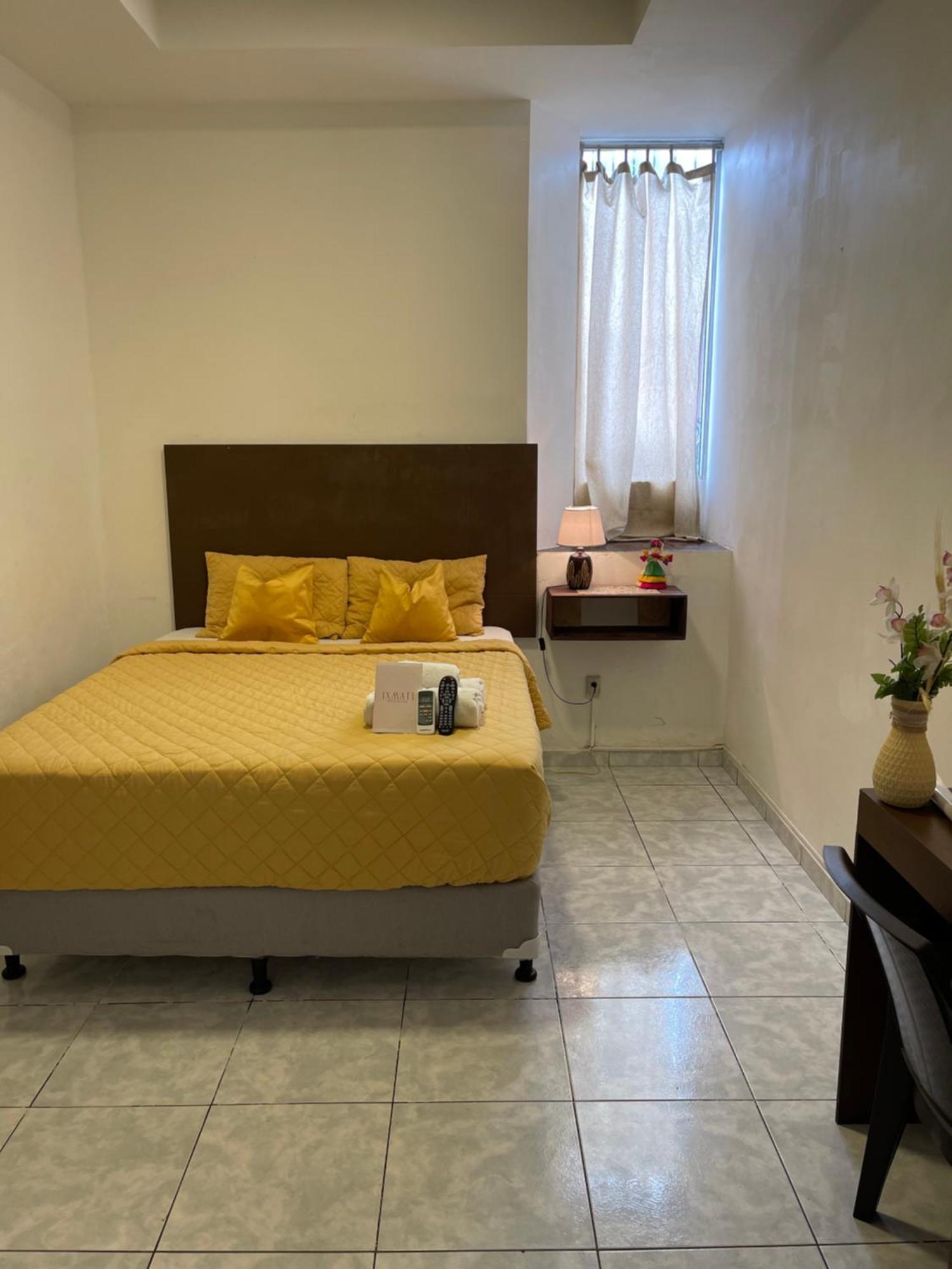 Hotel Y Cafe Ixmati Suchitoto 外观 照片