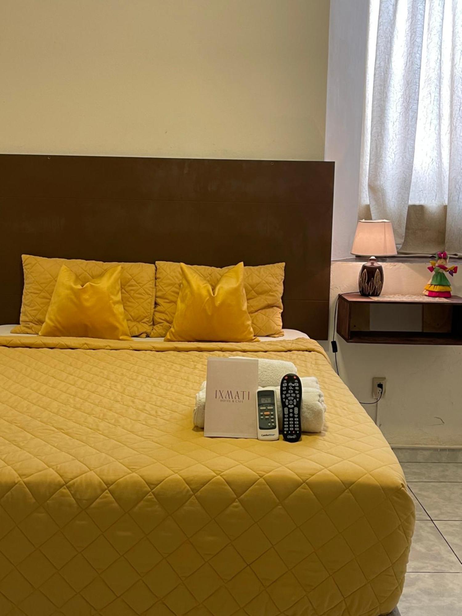 Hotel Y Cafe Ixmati Suchitoto 外观 照片