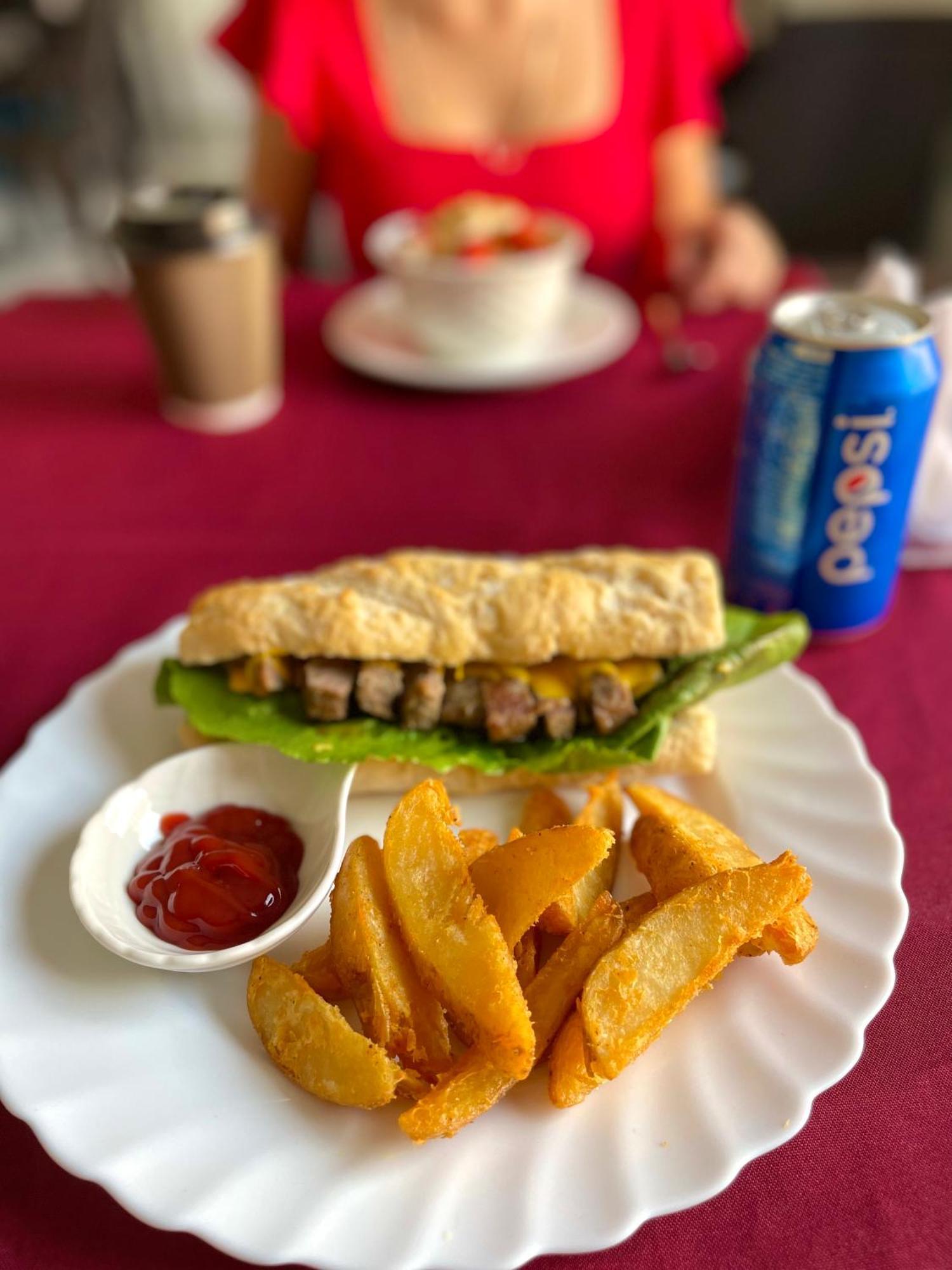 Hotel Y Cafe Ixmati Suchitoto 外观 照片